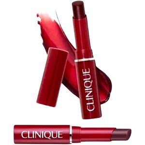 VIRAL Black Honey Lipstick from Clinique